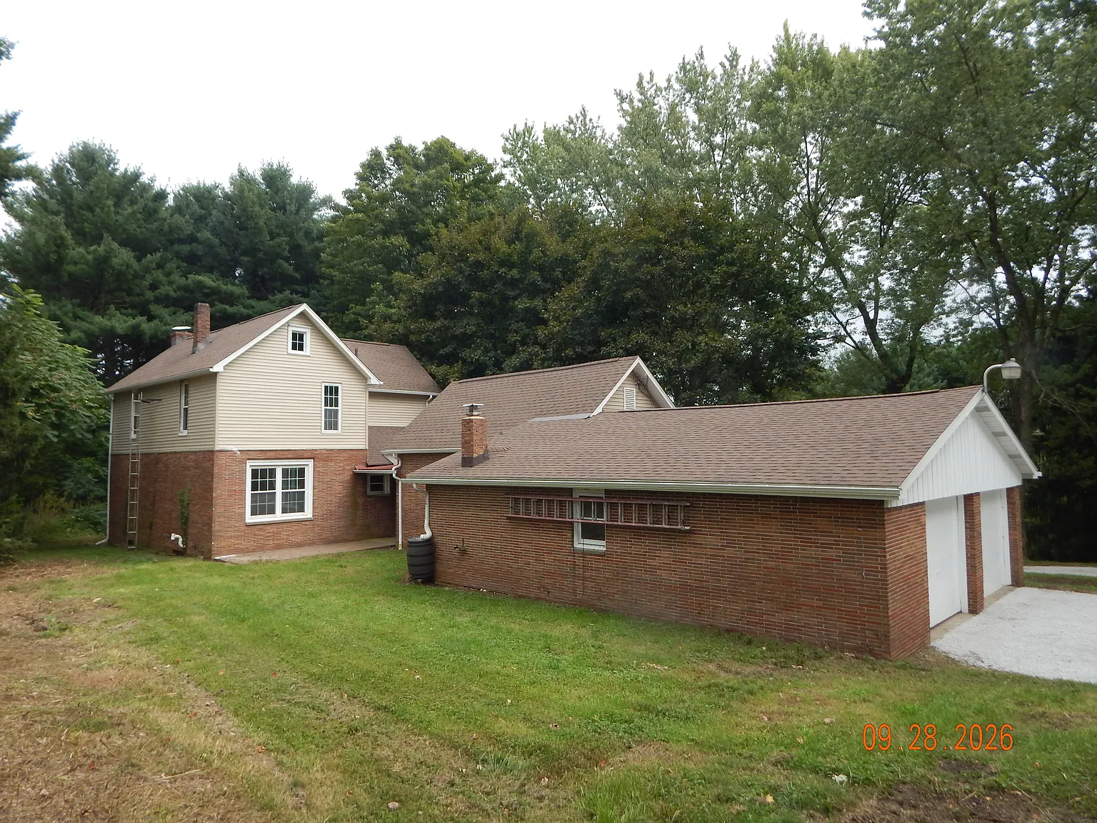3 bed, 2152 sqft, $1,850 — Photo 4