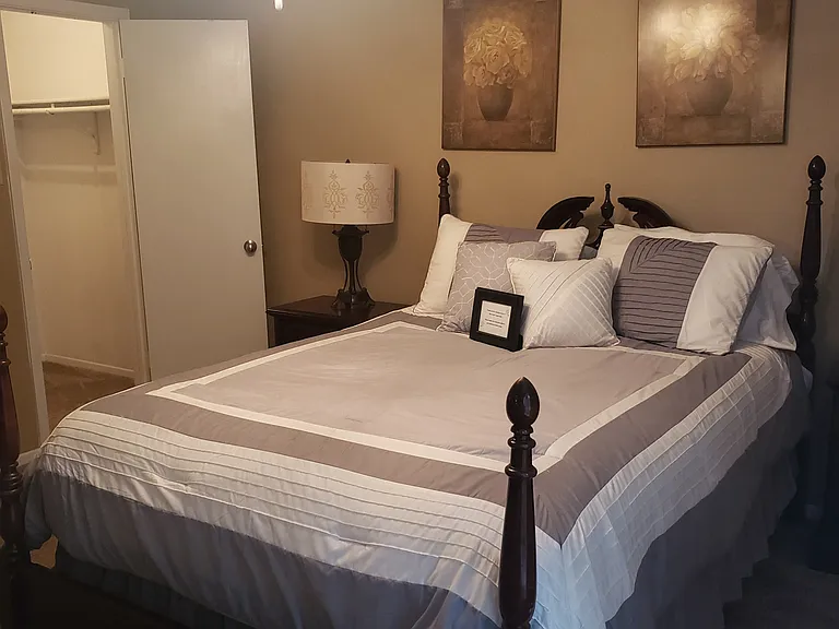 Dove Park Apartments — Photo 21