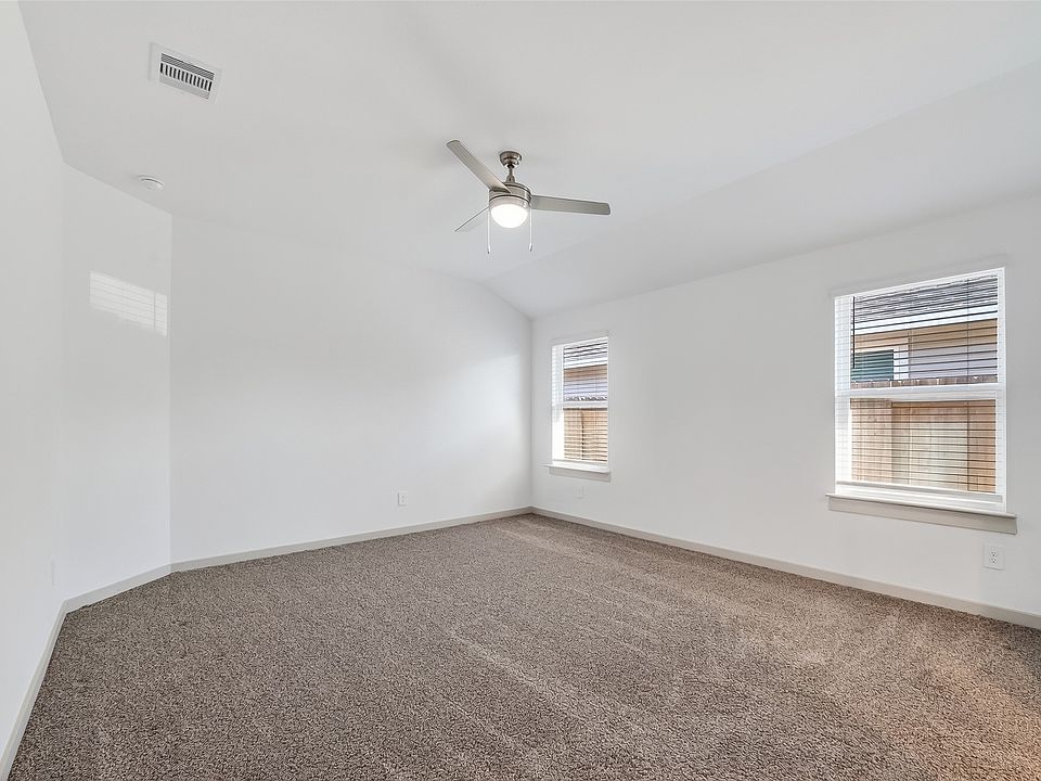 1st image of 2920 Stamford Hill Ln #2920