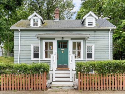 73 Mount Hope St, Roslindale, MA, 02131