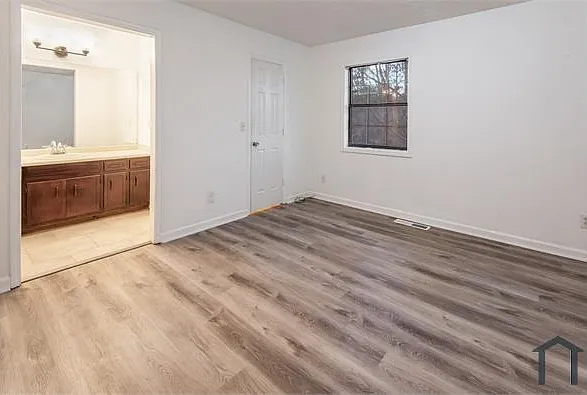2 bed, 1208 sqft, $1,700 — Photo 2