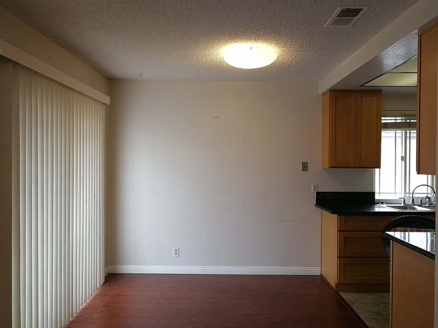 1860 Doverglen Way — Photo 3