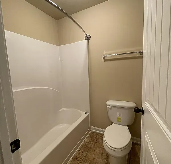 6069 Reynolds Cir — Photo 50