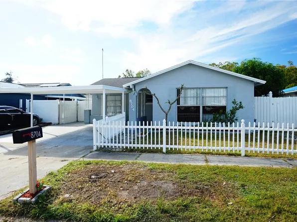 8704 Leeward Dr, Tampa, FL 33634