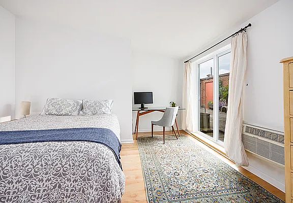 5th image of 150 Joralemon St APT 12D