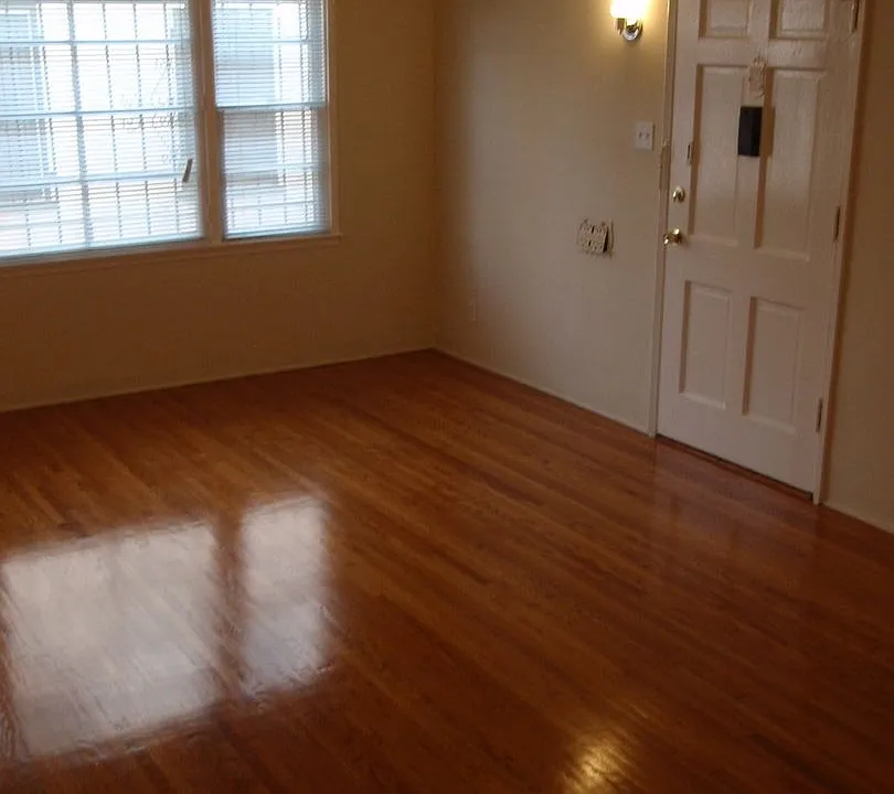 414-416 1/2 Gardner - R&E Eisenstein Community Property Trust