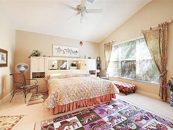 5th image of 25007 Pinewater Cove Ln