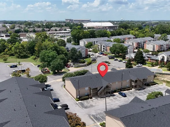 210 15th St E APT 36, Tuscaloosa, AL 35401