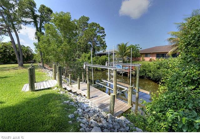 1st image of 27020 Flamingo Dr