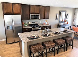 674 Eagle Ct, Lino Lakes, MN 55014