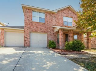 8524 Gray Shale Dr, Fort Worth, TX 76179
