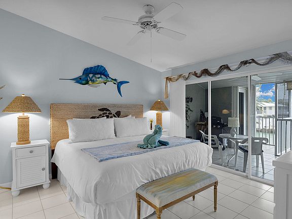 4th image of 651 9th St