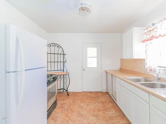 3rd image of 3817 McConnell Ave