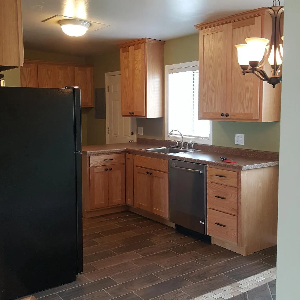 2 bed, 800 sqft, $1,000 — Photo 2