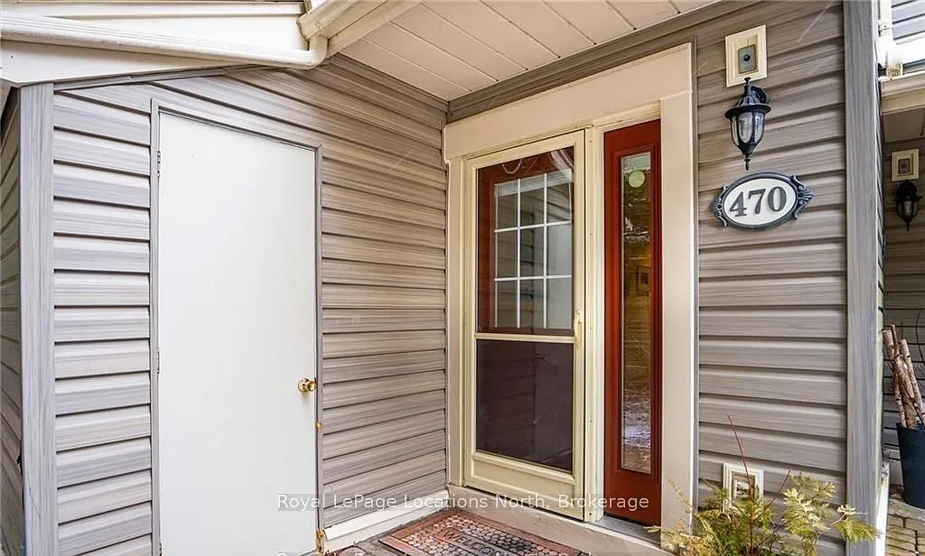 Building Photo - 470 Oxbow Cres #10