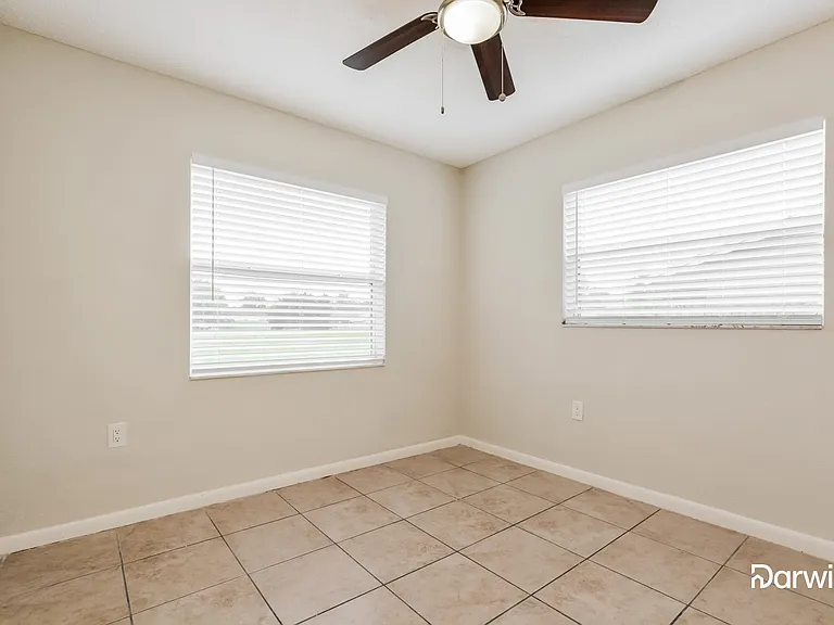 15049 SW 35th Cir — Photo 14