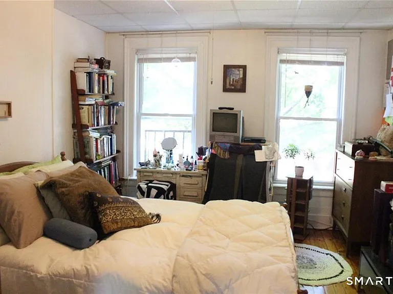 151 Bradley St #2 — Photo 6
