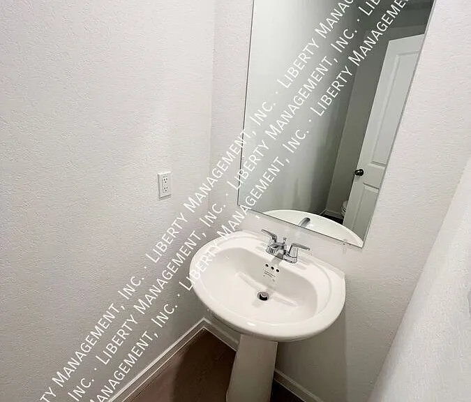 171 Pastar Fls — Photo 21