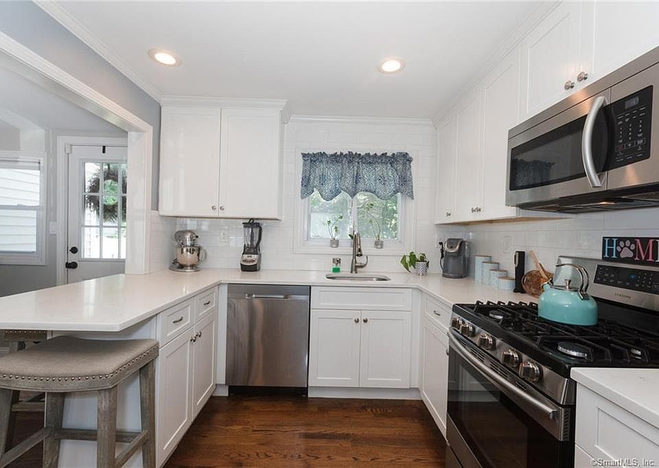 336 Highland Ave, Stratford, CT 06614 Zillow