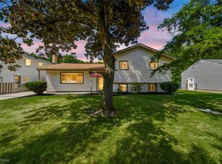 38541 Bell Rd, Willoughby, OH 44094