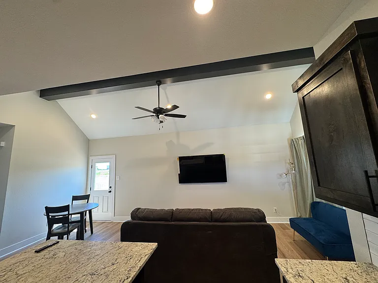 3027 Waco St — Photo 8
