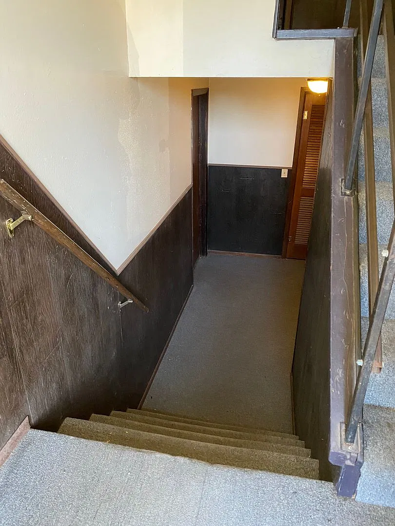 1177 Harding Ave — Photo 2
