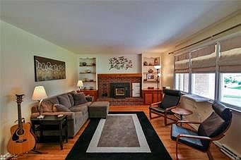 4th image of 1326 Woodland Cir