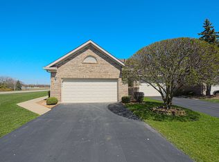 7922 Belle Rive Ct, Tinley Park, IL 60477