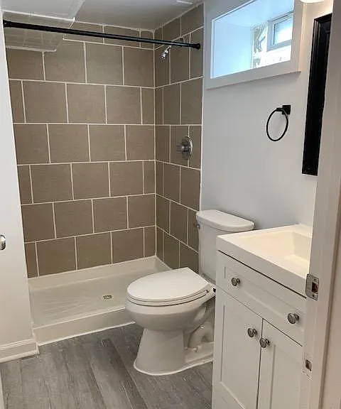 406 N Hamilton St — Photo 10