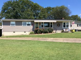 1 Talley Cir, Fort Oglethorpe, GA 30742