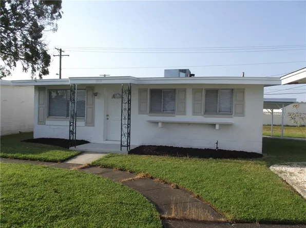 1510 Council Dr, Sun City Center, FL 33573