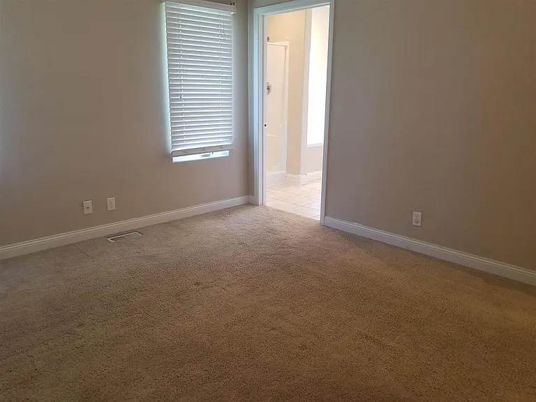 4001 W Philip Ave — Photo 25