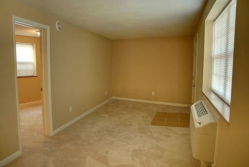 3rd image of 727 Front Ave APT 9