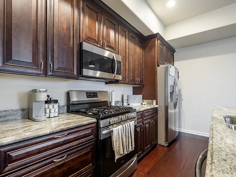 1818 N Humboldt Ave #202 — Photo 7