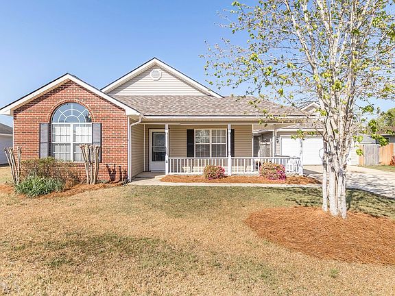 5th image of 151 Larkspur Ln