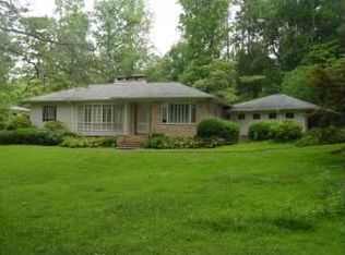 571 Westwood Rd, Alexander City, AL 35010