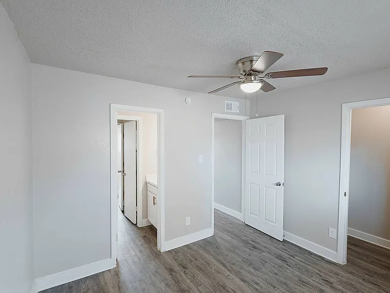 Arcata Townhomes — Photo 59