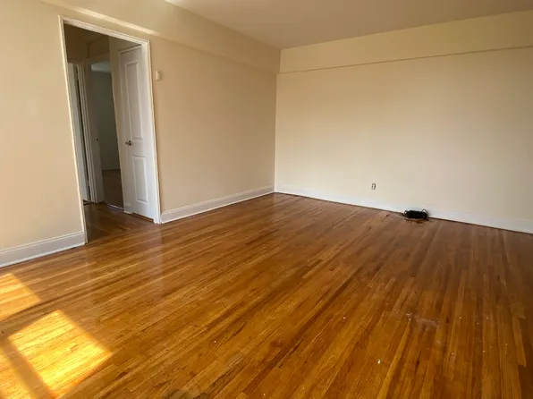 143-40 41st Avenue image 5 of 12