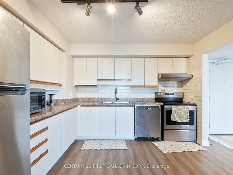 600 Talbot St #412 — Photo 19