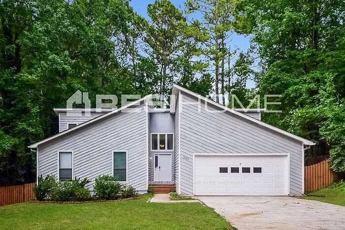 Building Photo - 7472 Lerose Dr