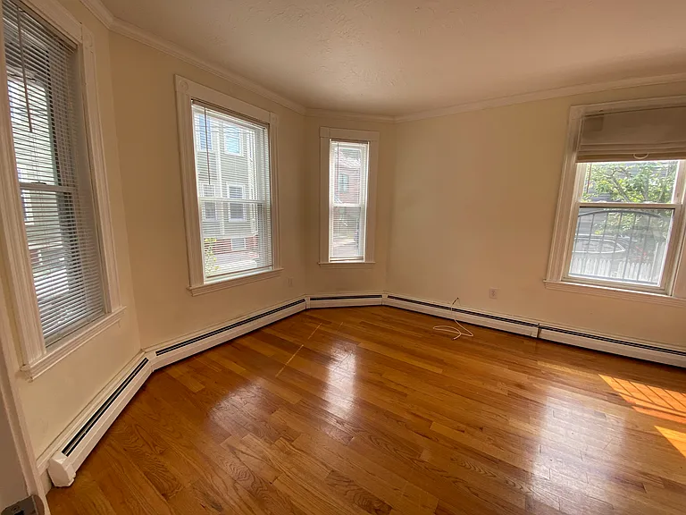 20 Rockwell St #1 — Photo 7