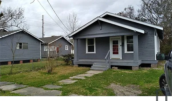 605 Lee Ave — Photo 1