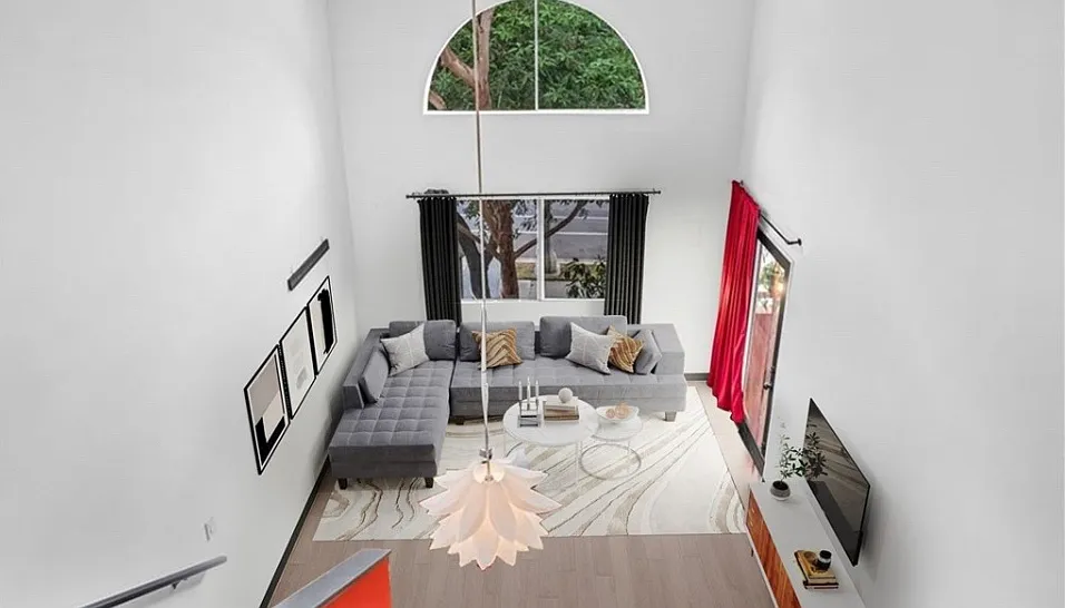 12601 Van Nuys Blvd — Photo 2