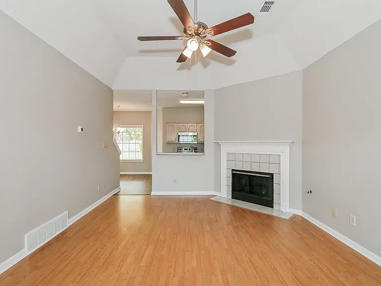 8713 Citrus Bend Dr — Photo 5