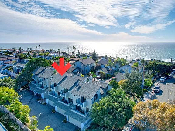 2nd image of 159 Grandview St