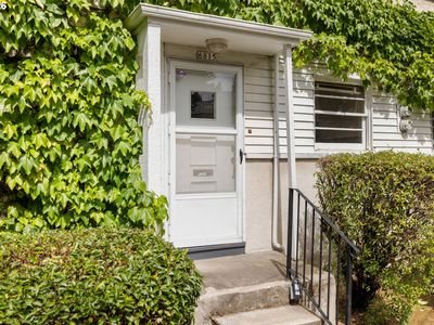 6815 NE Broadway, Portland, OR, 97213