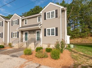 34 Lowell Rd APT 12, Pepperell, MA 01463