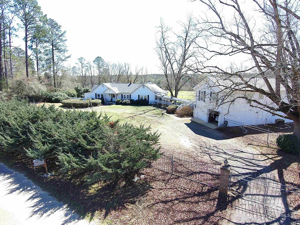 1st image of 2006 Evergreen Rd