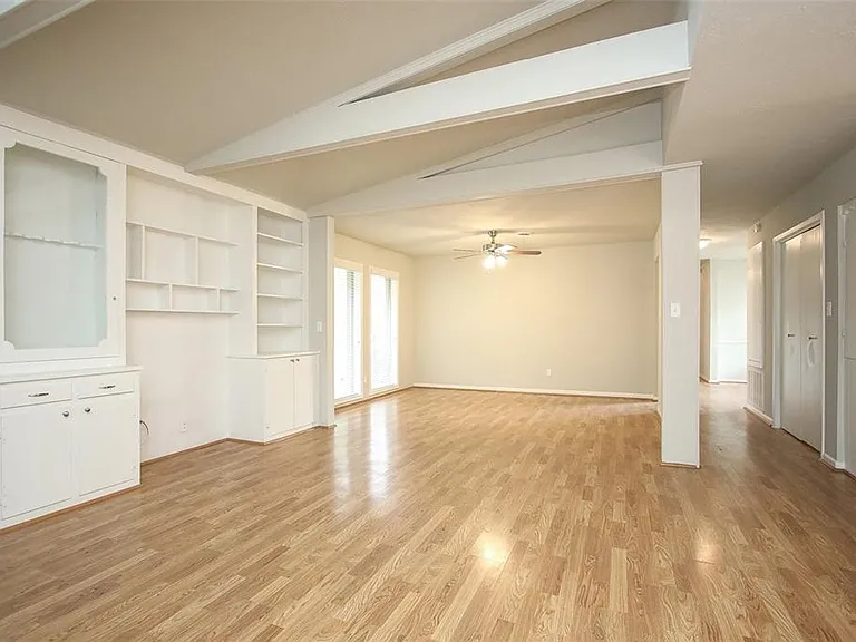 30115 Misty Meadow Dr — Photo 7