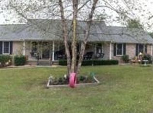 66 Colonial Dr, Lebanon, TN 37087